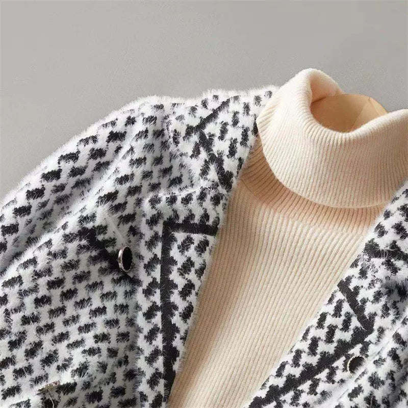 Valencia Ladies Cashmere Jacket - Image 5