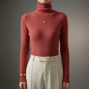 Mila Cashmere Turtleneck