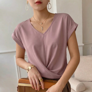 Clara Heart Neckline Tee