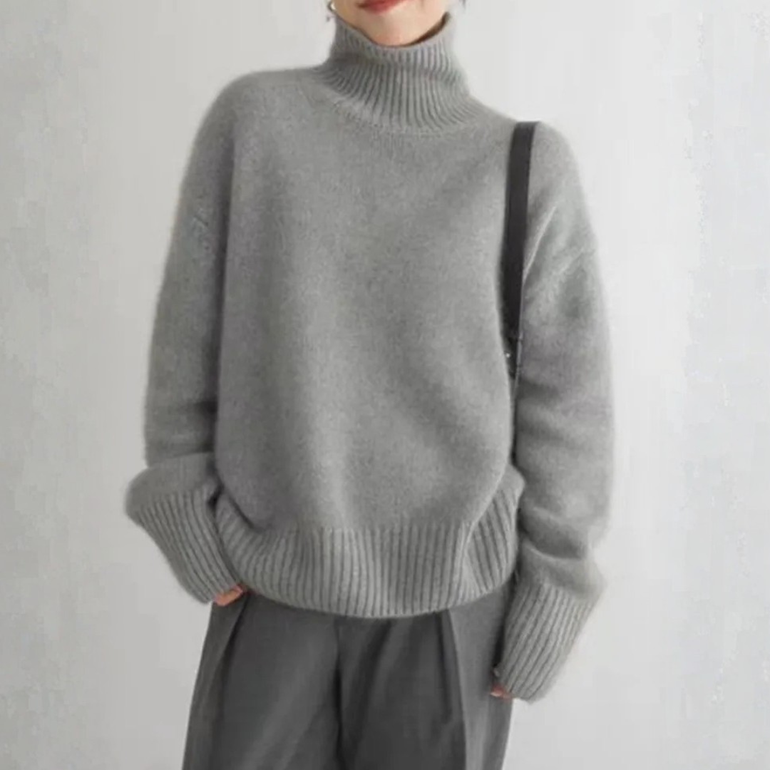 Marais Cashmere Turtleneck Sweater - Image 4