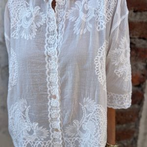 Marivelle | Elegant Lace Button Blouse - Image 3