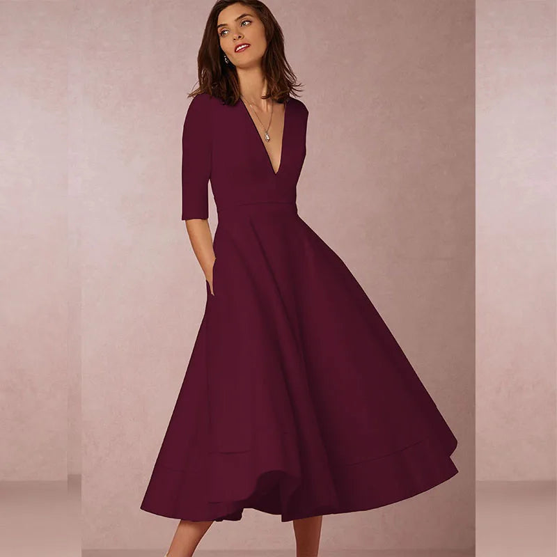 Lani | Elegant & Retro-Inspired Midi Dress - Image 9