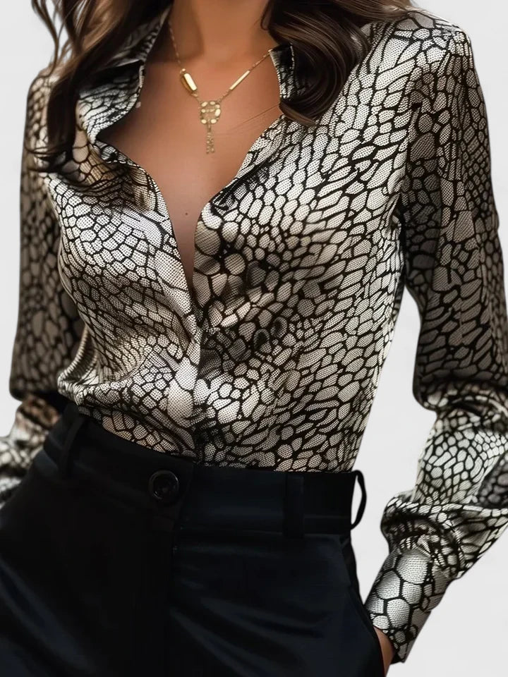 Seraphina | Sophisticated Animal Print Collared Blouse - Image 3