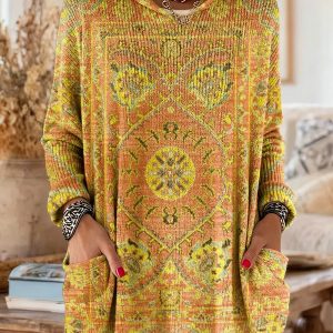 Mira | Cozy Hooded Women's Tunic with Retro Ethnic Print - Image 7