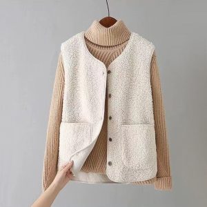 Sierra Wool Vest - Image 2