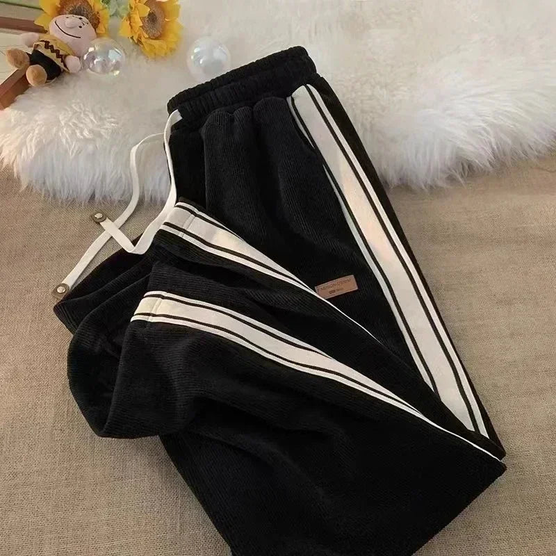 Luxe Wide-Leg Sweatpants - Image 4