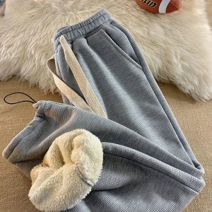 Aria Fleece-Lined Lounge Pants - Image 3