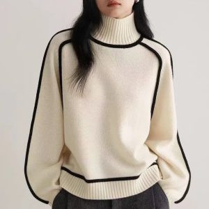 Sol??ne High-Neck Knit