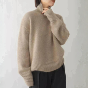 Marais Cashmere Turtleneck Sweater - Image 2