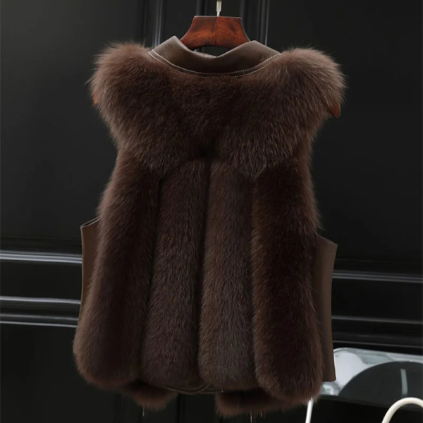 Lumi??re Faux Fur Gilet