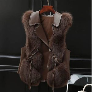 Lumi??re Faux Fur Gilet - Image 6